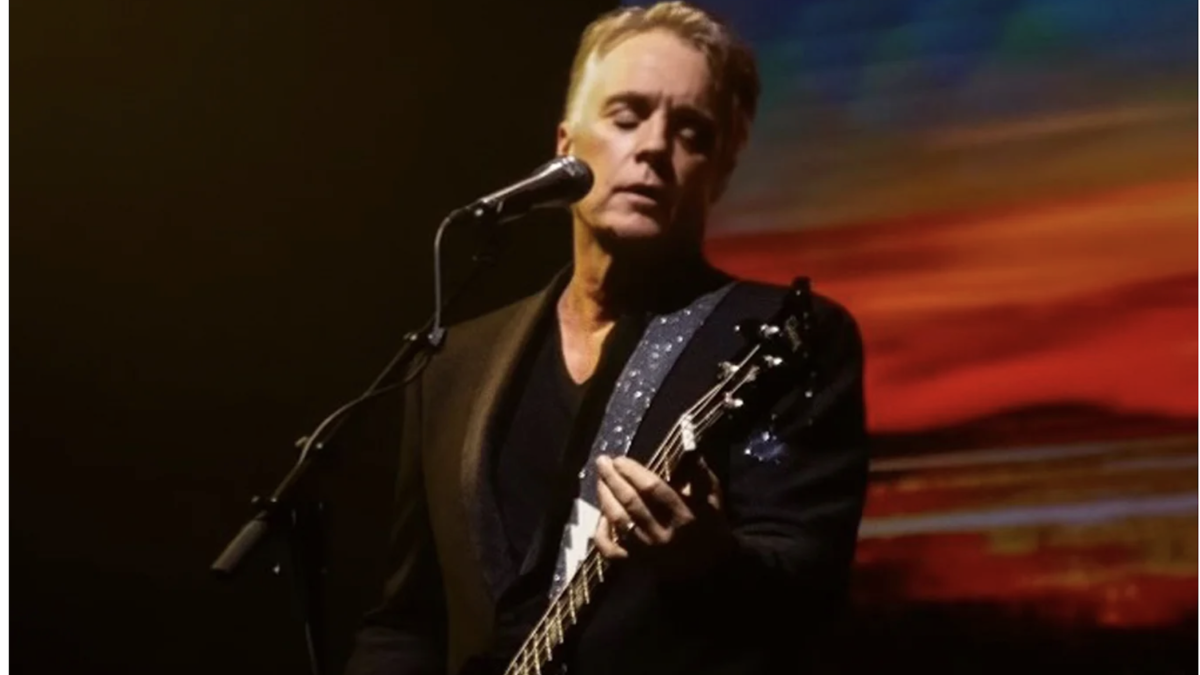 Shaun Cassidy on stage